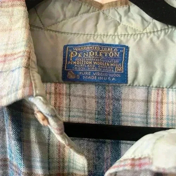 Pendleton Men's Vintage Plaid Wool Button-Up Shirt Size M Multicolor - Picture 2 of 9